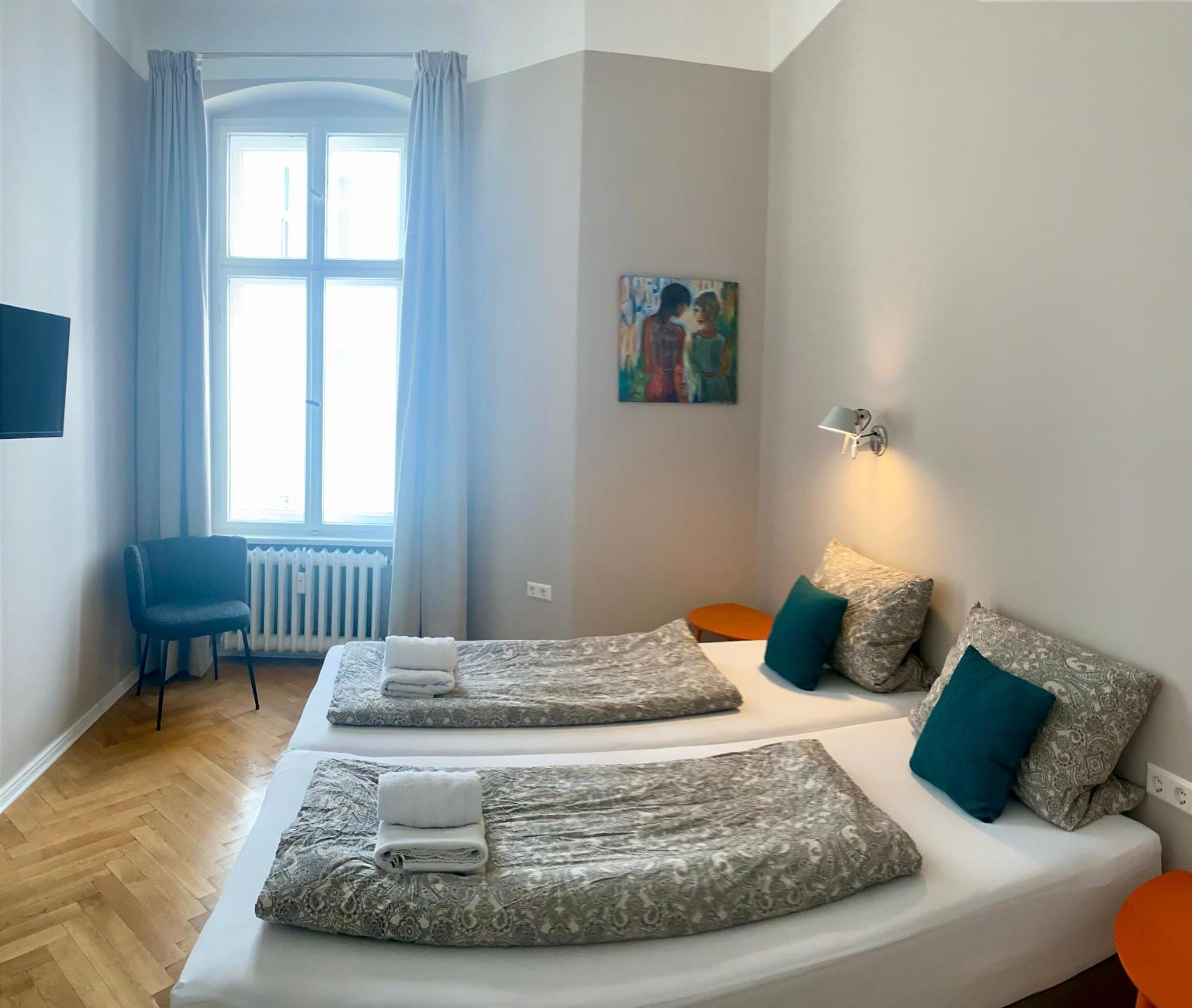 Bismarcks Berlin Apartment Bagian luar foto